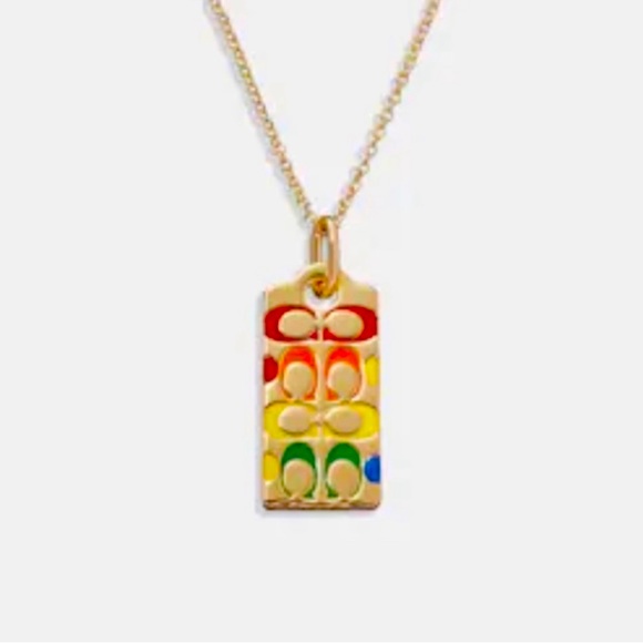 Coach quilted signature tag necklace. - Picture 1 of 5